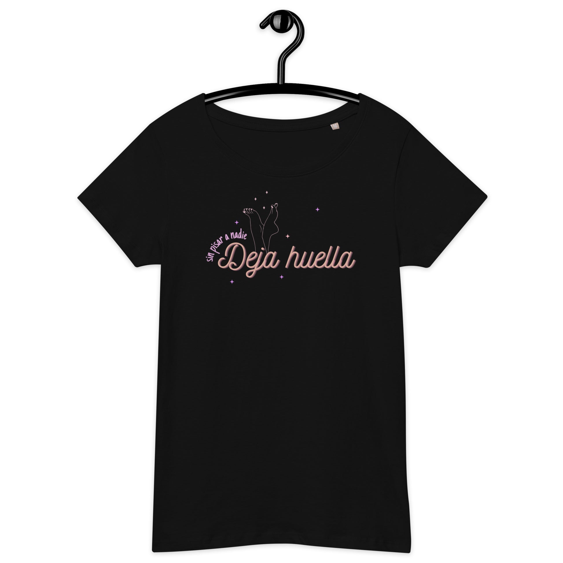 Camiseta Orgánica Exclusiva "Deja Huella"Céntrate en tu energía con nuestra Camiseta Exclusiva "Deja Huella". Te sentirás seguro con su tejido 100% algodón y sus diferentes tallas para elegir; desde la S hasta la 2XL. Deslumbra con un estilo moderno y aju