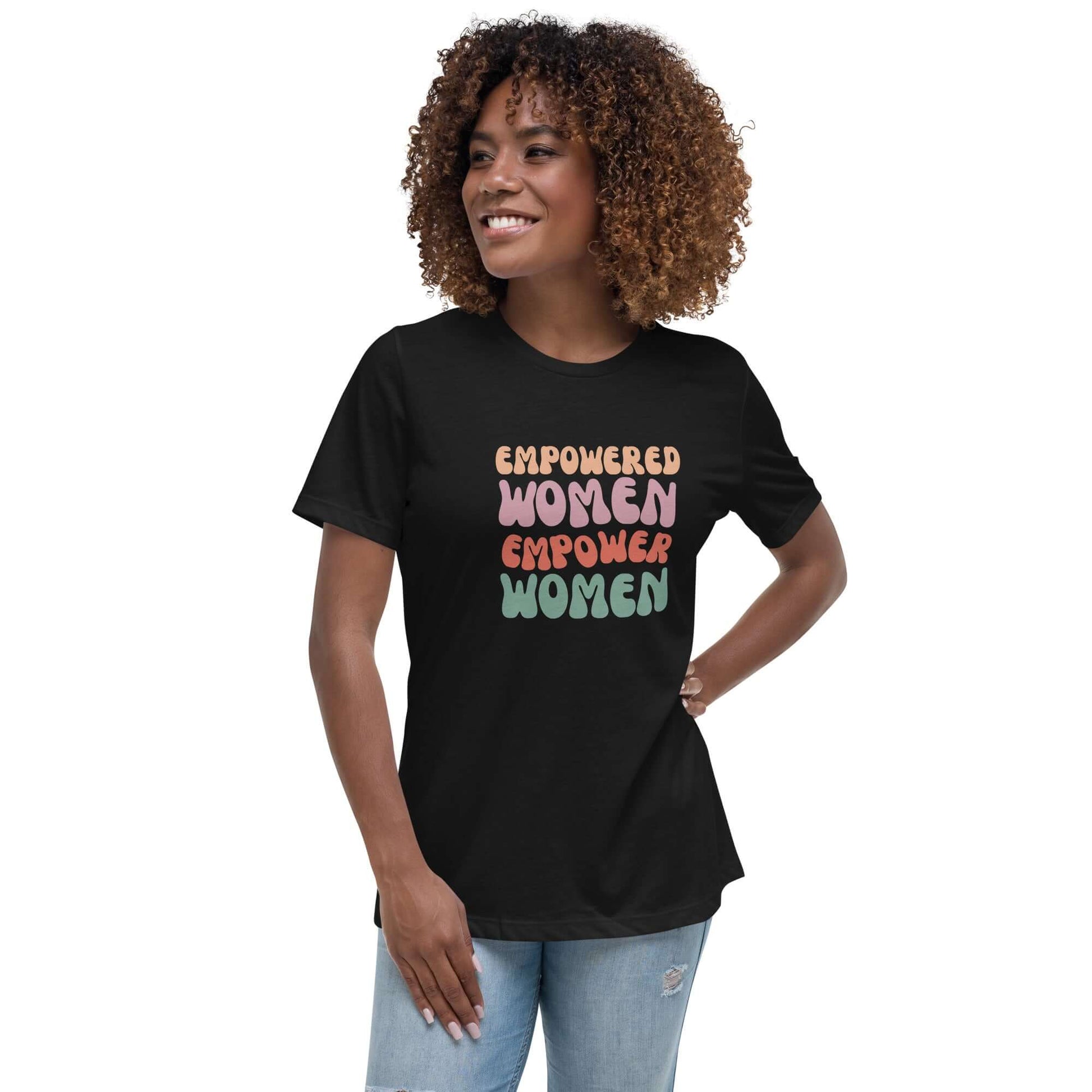 Empowered Woman - Camiseta algodón relax mujerEsta podría ser la camiseta más suave y cómoda que puedas encontrar. Combina su ajuste relajado y su tacto sedoso con unos vaqueros para crear el look casual perfecto, o póntela con una chaqueta blazer y panta