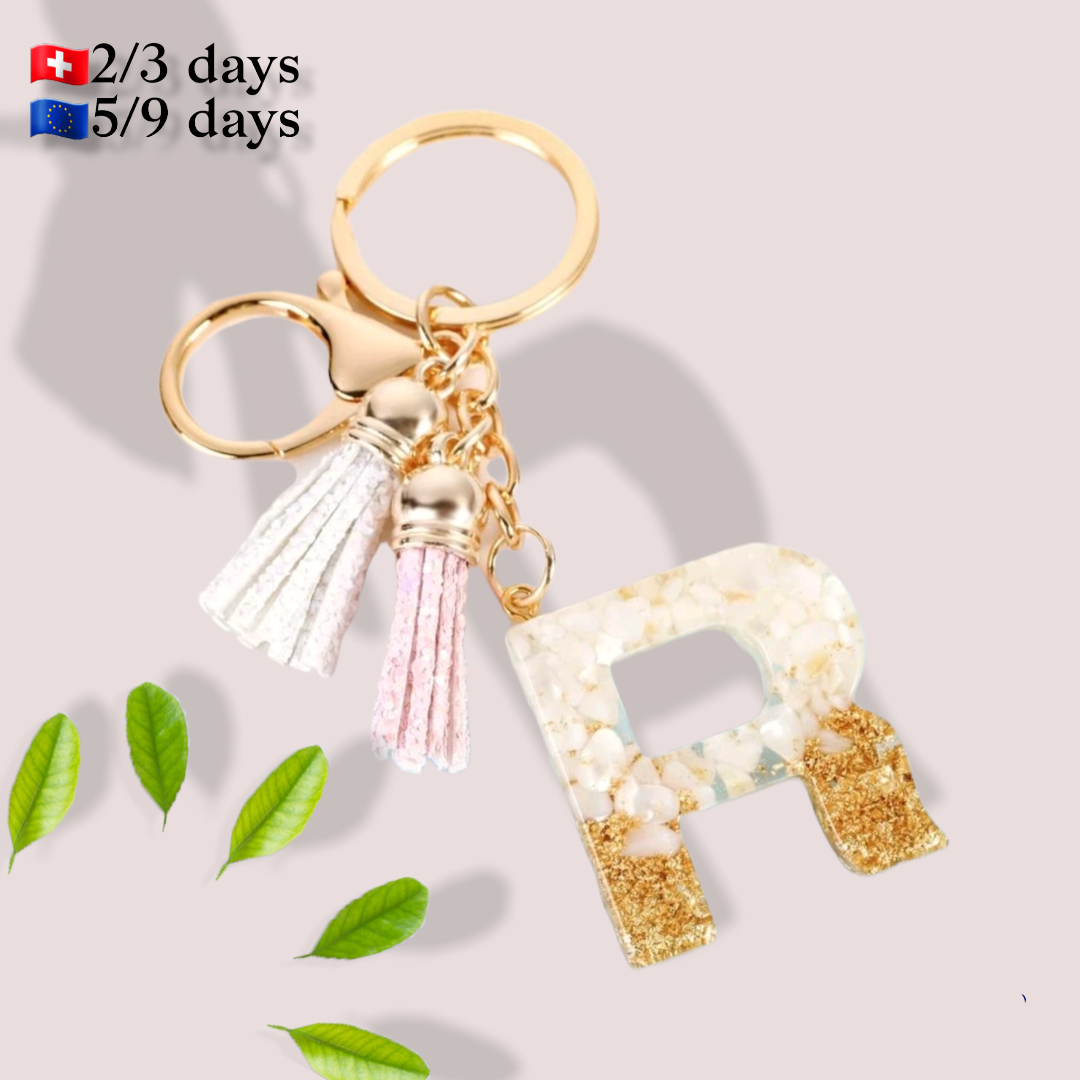 Llavero Letra R | KeychainLlavero con letra efecto 3D Este llavero es perfecto para regalar con detalles que no pasaran desapercibidos. Organiza tus llaves con este precioso llavero con letra acrílica de efecto 3D en tonos rosa y gold. Características: Co