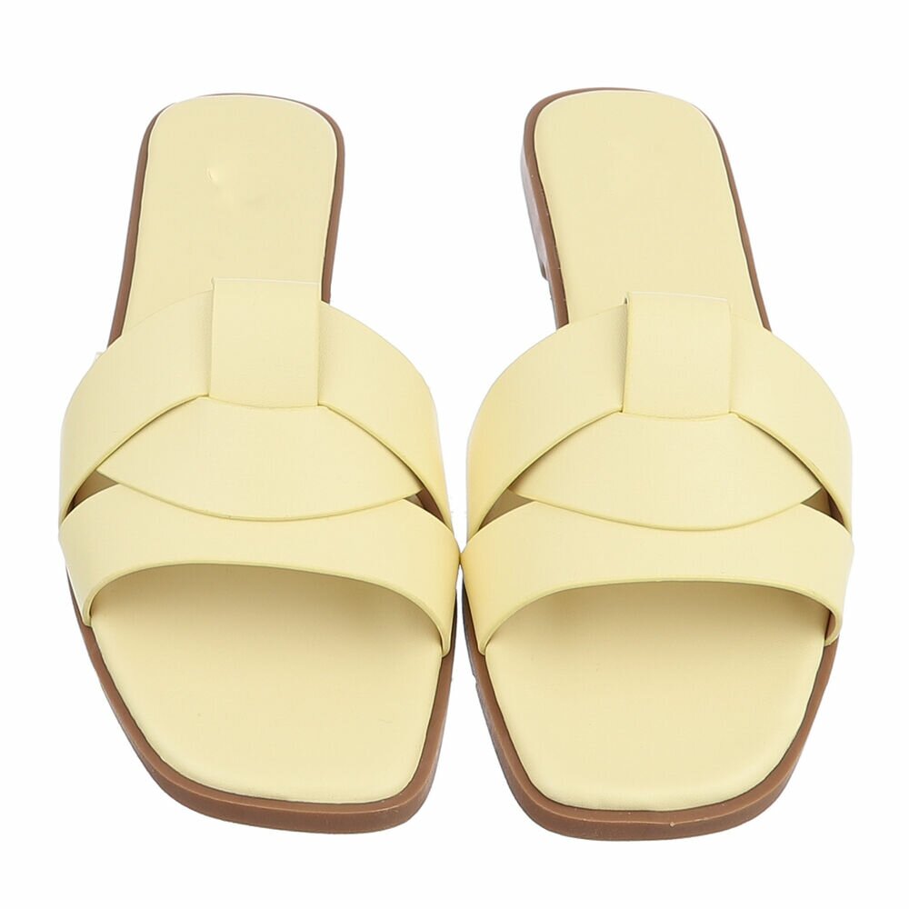 Sandalias eco piel amarillas