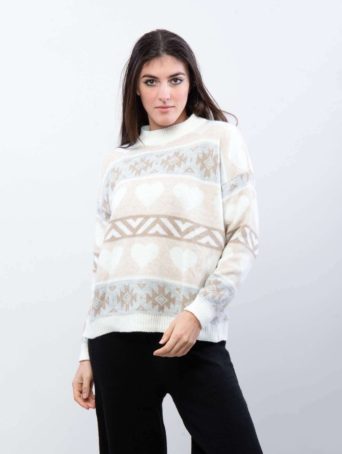 Jersey Corazones Winter - 2 coloresJersey corazones Cálido y estampado jersey con corazones que no debe faltar en tu armario. Perfecto para esta temporada. 2 colores disponibles. Talla unica hasta 2XL Envío: Suiza 2/4 días Europa 5/12 días según país