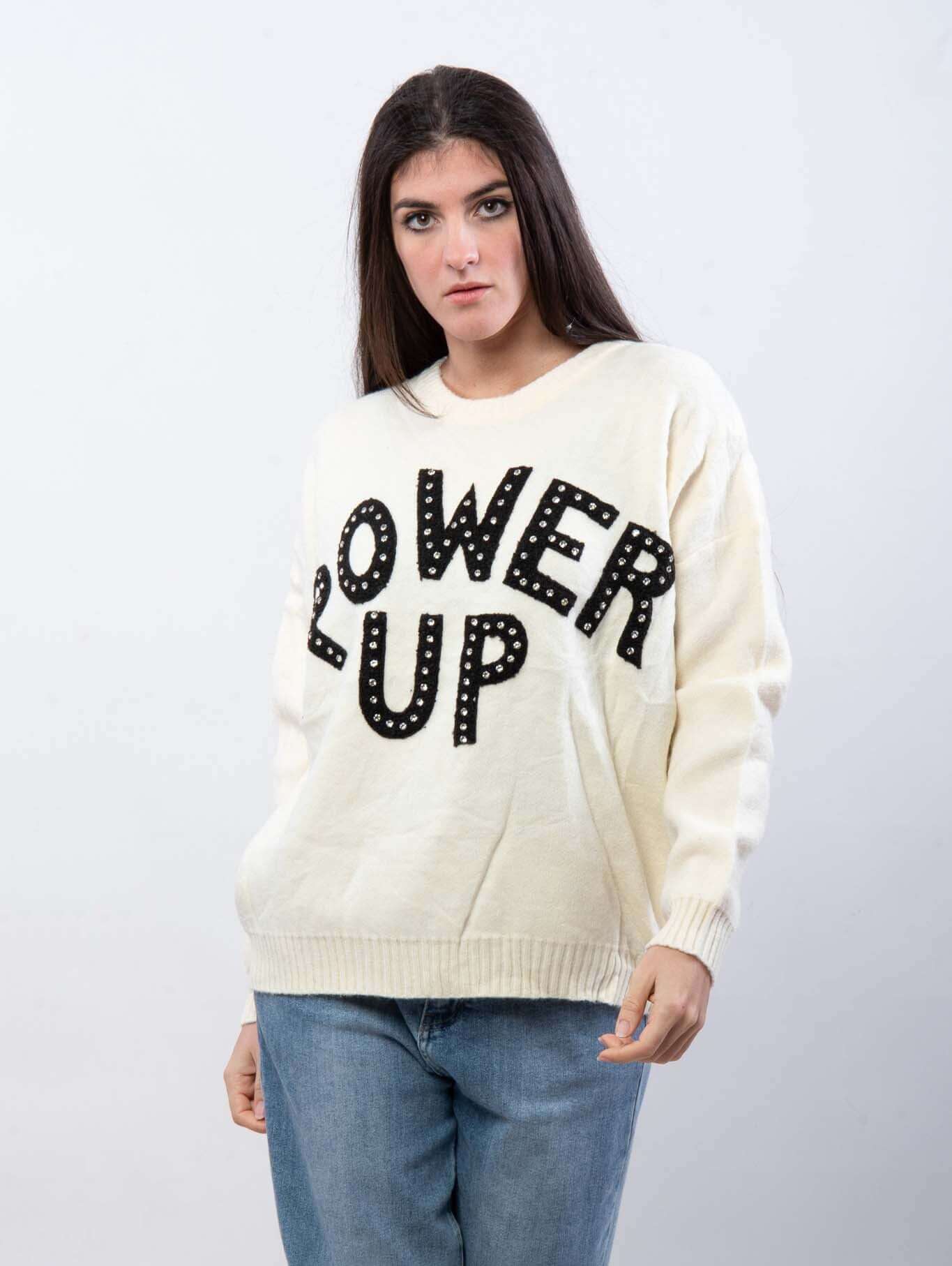 Jersey Power Up brilloJersey Power Up Cálido y suena jersey con letras en relieve y pequeños brillante. Talla unica hasta 2XL 50% Acrílico, 25% Viscosa, 20% Poliamida, 5% Elastano Envío: Suiza 2/4 días Europa 5/12 días según país
