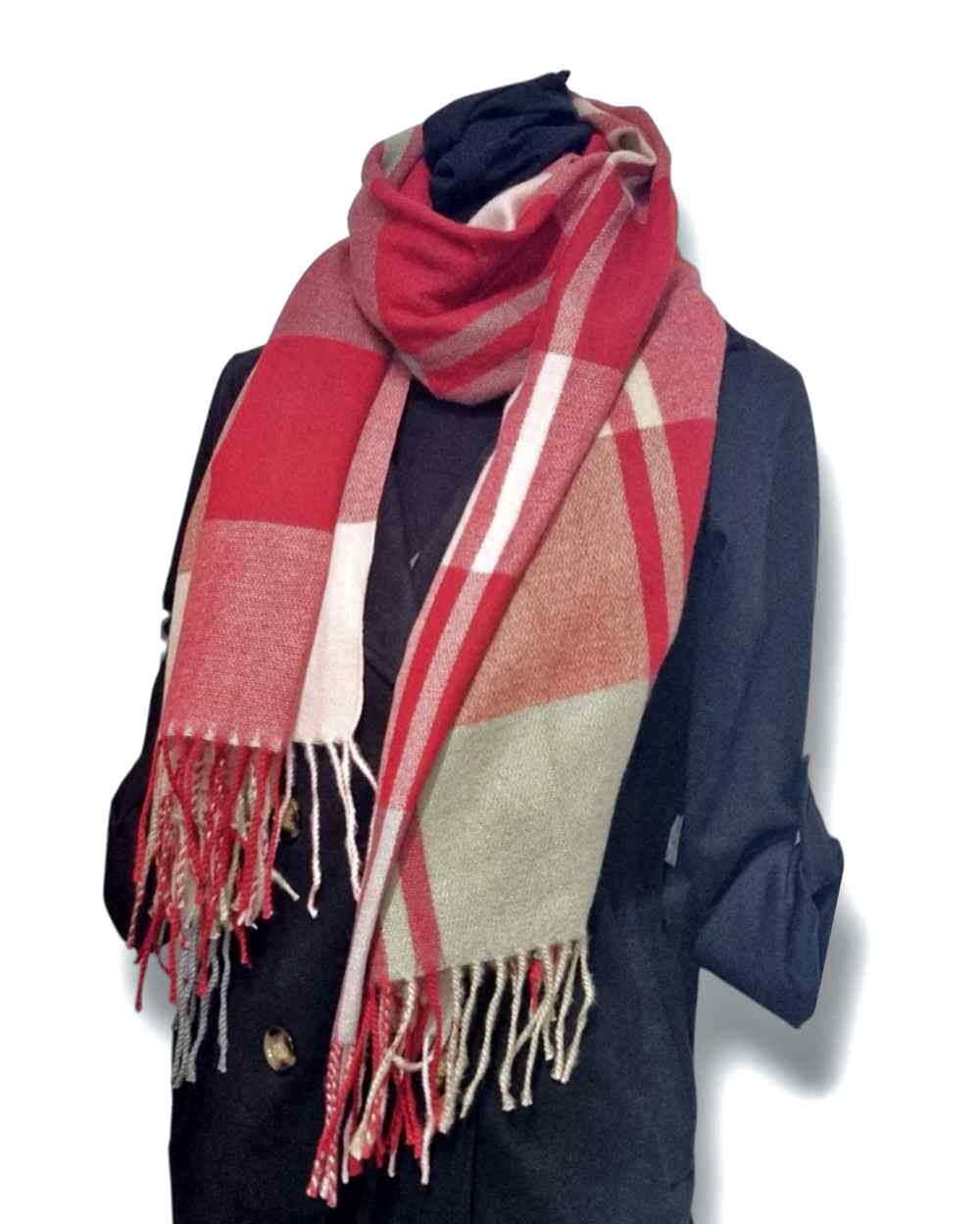 Bufanda Cuadros - 8 Colores | Winterschals DamenDisfruta del toque cálido que ofrece esta bufanda con cuadros. Presenta un estilo moderno y elegante con diversidad de colores para que encuentres la opción perfecta para tu look. Viene en 8 colores destacad