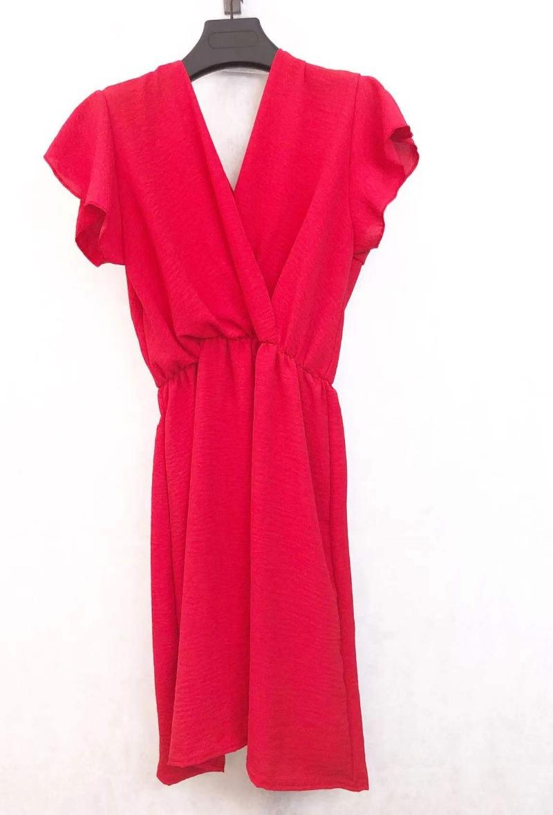 Vestido Lirian Varios coloresVestido Cruzado lirian Con el Vestido lirian podrás lucir espectacular en cualquier ocasión. Este vestido corto cuenta con un escote cruzado en la espalda y el pecho, además de una tira de silicona para mantenerlo en su lugar.