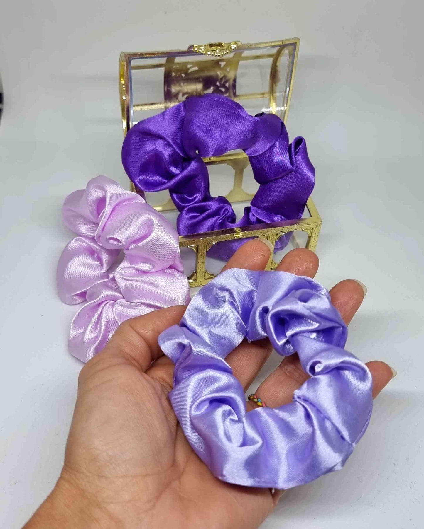 Scrunchie Box Violett