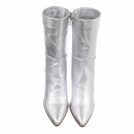 Vorverkauf Silberner Stiefel