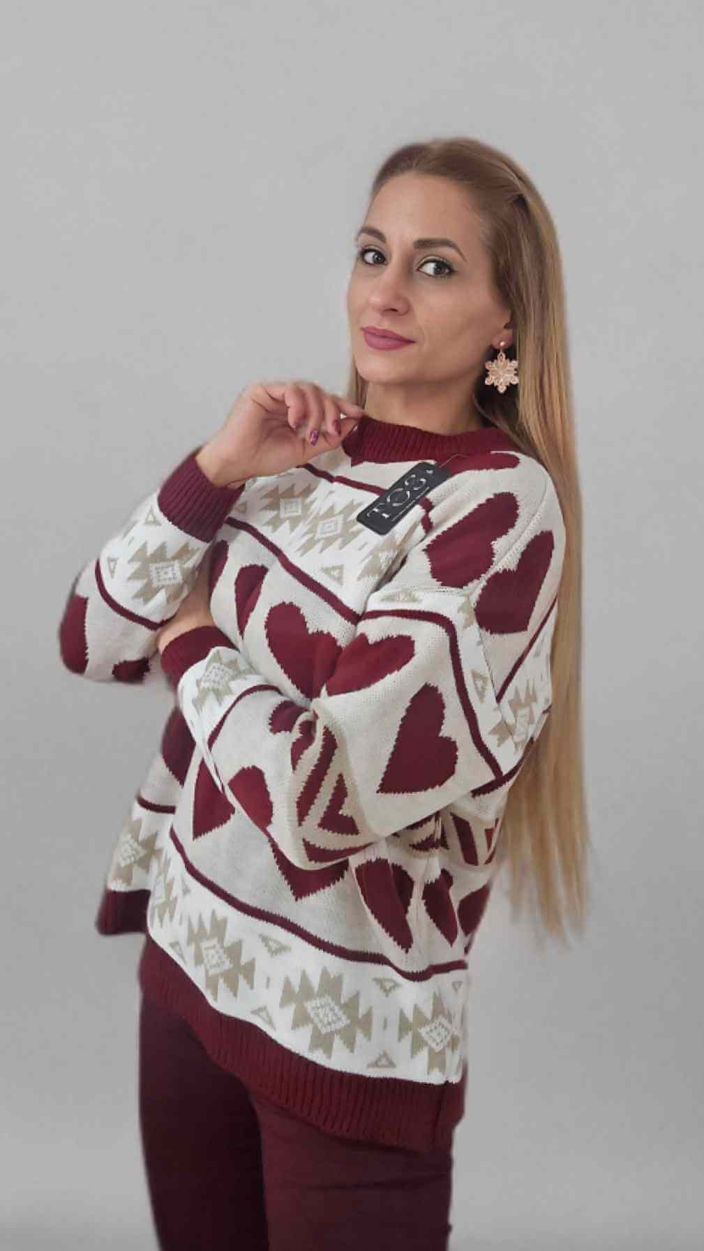 Jersey Corazones Winter - 2 coloresJersey corazones Cálido y estampado jersey con corazones que no debe faltar en tu armario. Perfecto para esta temporada. 2 colores disponibles. Talla unica hasta 2XL Envío: Suiza 2/4 días Europa 5/12 días según país