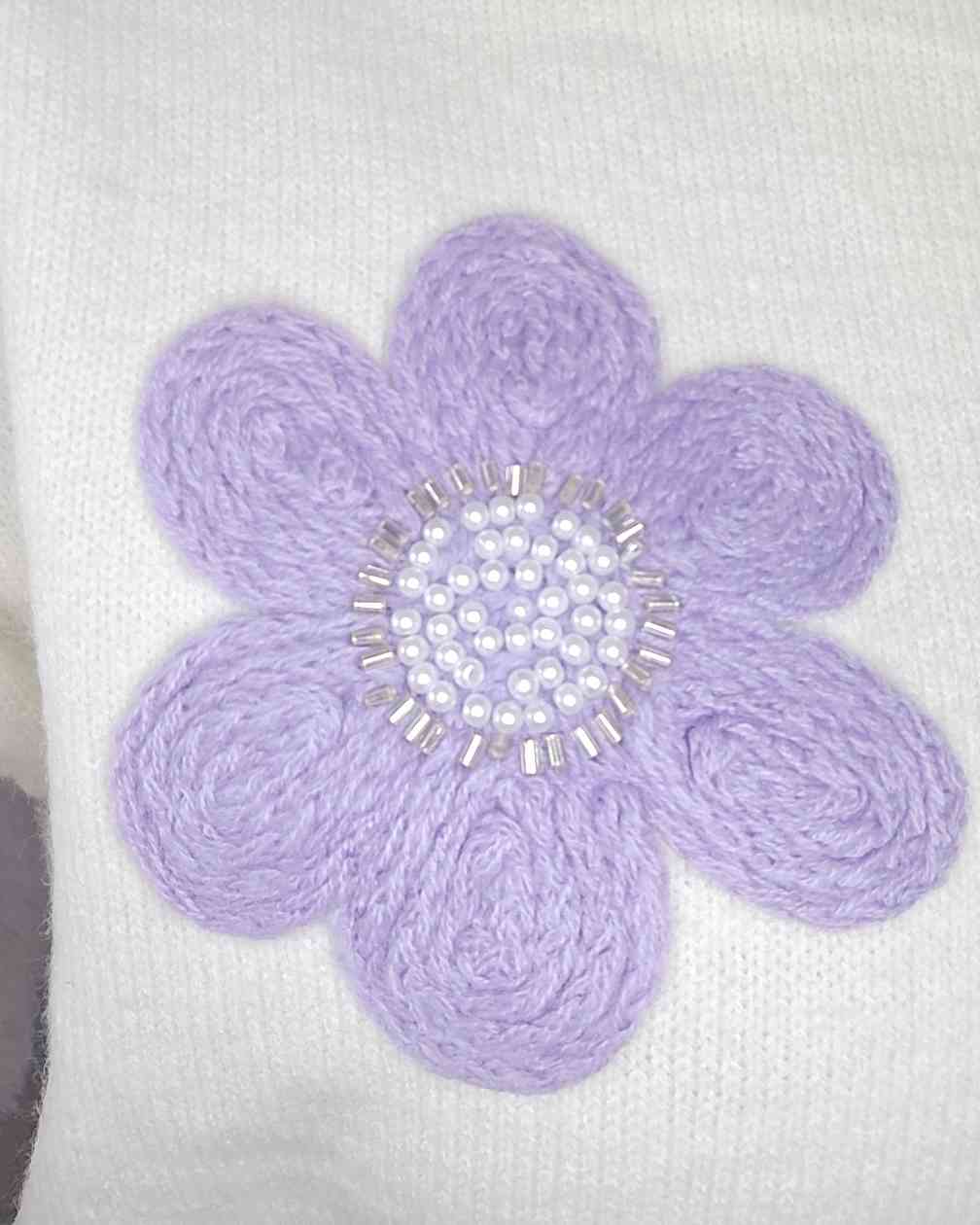 damen pullover weiss mit blumen stickerei 
