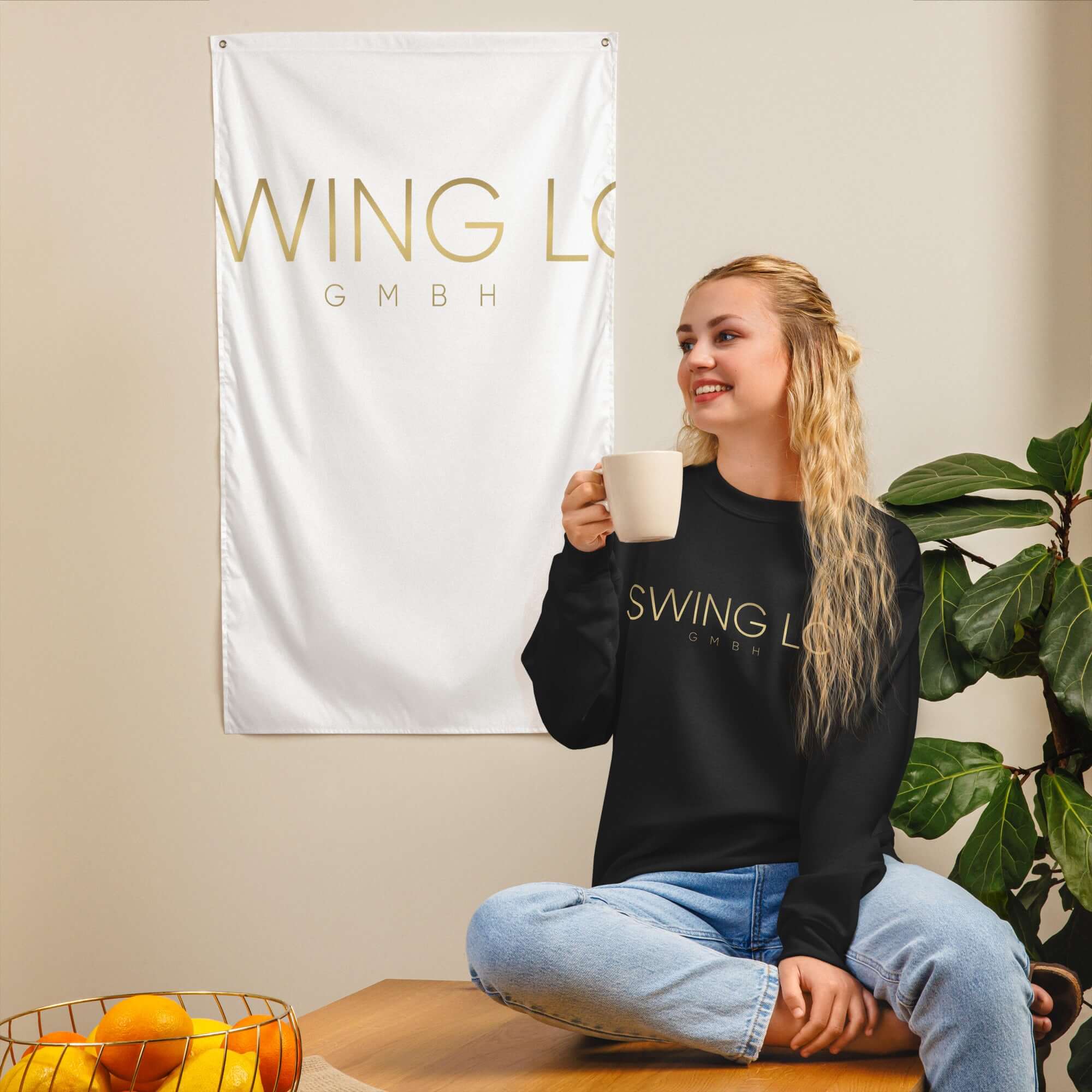 Swing Cigars - Unisex Pullover Logo vorne und hintenEin robuster Pullover, der dich auch in den kälteren Monaten wärmt. Ein vorgeschrumpfter Pullover mit klassischer Passform, der aus luftgesponnenem Garn gefertigt ist und sich weich anfühlt. • 50 % Baumw