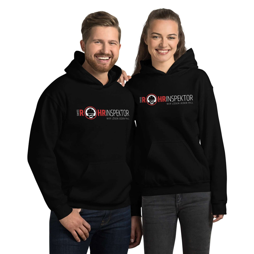Unisex-Kapuzenpullover - Swiss Rohrinspektor Logo Front Logo Back -PFEinen kuscheligen Kapuzenpullover braucht einfach jeder! Entscheide dich für diesen, denn er ist angenehm weich und stilvoll – die perfekte Wahl für kühlere Abende! • 50 % vorgeschrumpft