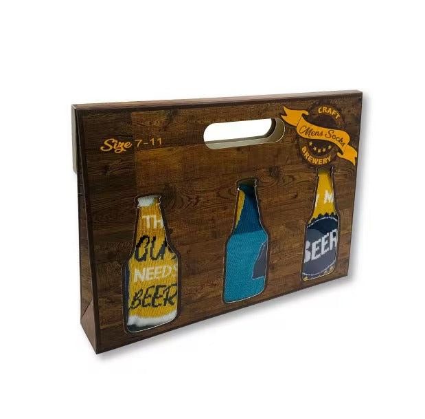 Set Calcetines Originales CervezaSet de regalo de calcetines cerveza Set de regalo de calcetines de cerveza para hombreSe adapta a las tallas de hombre EU40-463 pares de calcetines de algodón en caja de regalo Composición de fibra:Calcetines con eslogan: