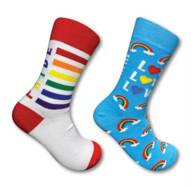 Set Calcetines Love Pride Arco IrisPride Regalo Original Calcetines Amor Regalo con diseños divertidos. Regalo ideal para navidad, cumpleaños... Set de regalo de calcetines unisex Rainbow PrideSe adapta a tallas de hombre y mujer 36/452 pares de calcetine