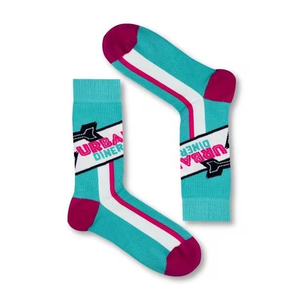 Set Calcetines Cena Urbana- Limitados | Bedrucken SockenSet de calcetines Cena Urbana Set de regalo con diseños divertidos. Regalo ideal para navidad, cumpleaños... 4 pares de calcetines de algodón en caja de regaloDimensiones (en el embalaje): 33 x 10 x