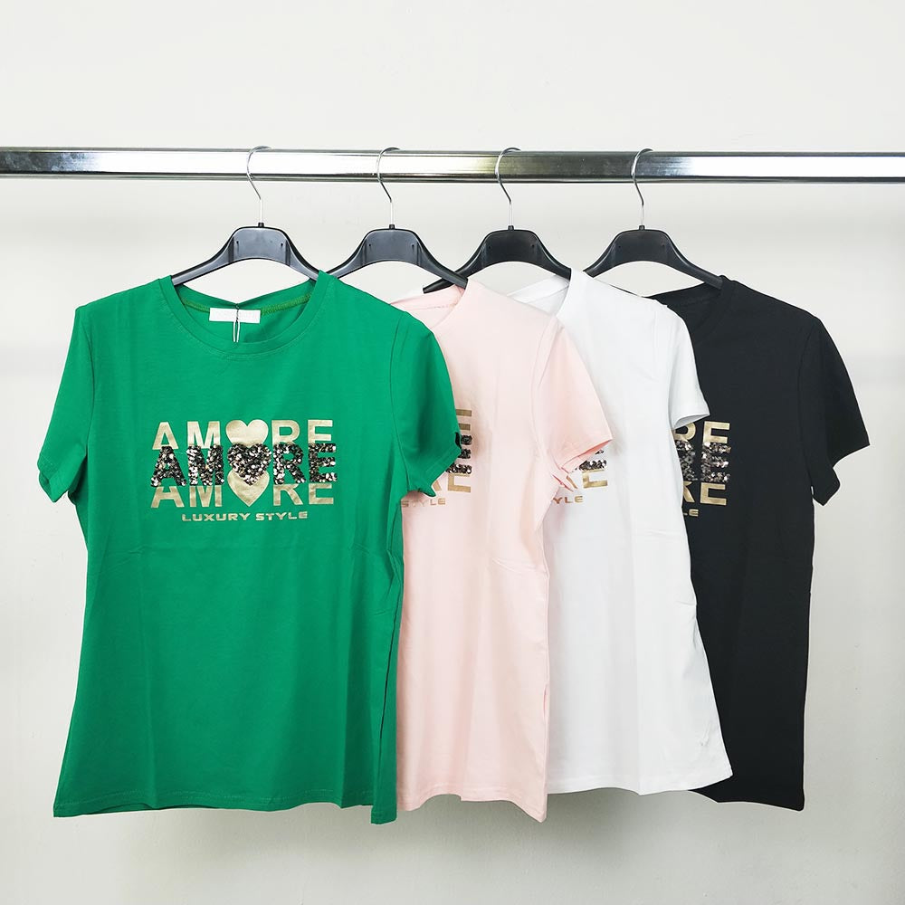 Camiseta algodón mujer Amore | Varios ColoresCamiseta algodón estampada Corazón Brilla con estilo y comodidad! Claro que si! Con nuestra camiseta de algodón estampada, podrás seguir activa día a día a la vez que confortable, ya que el algodón permite que