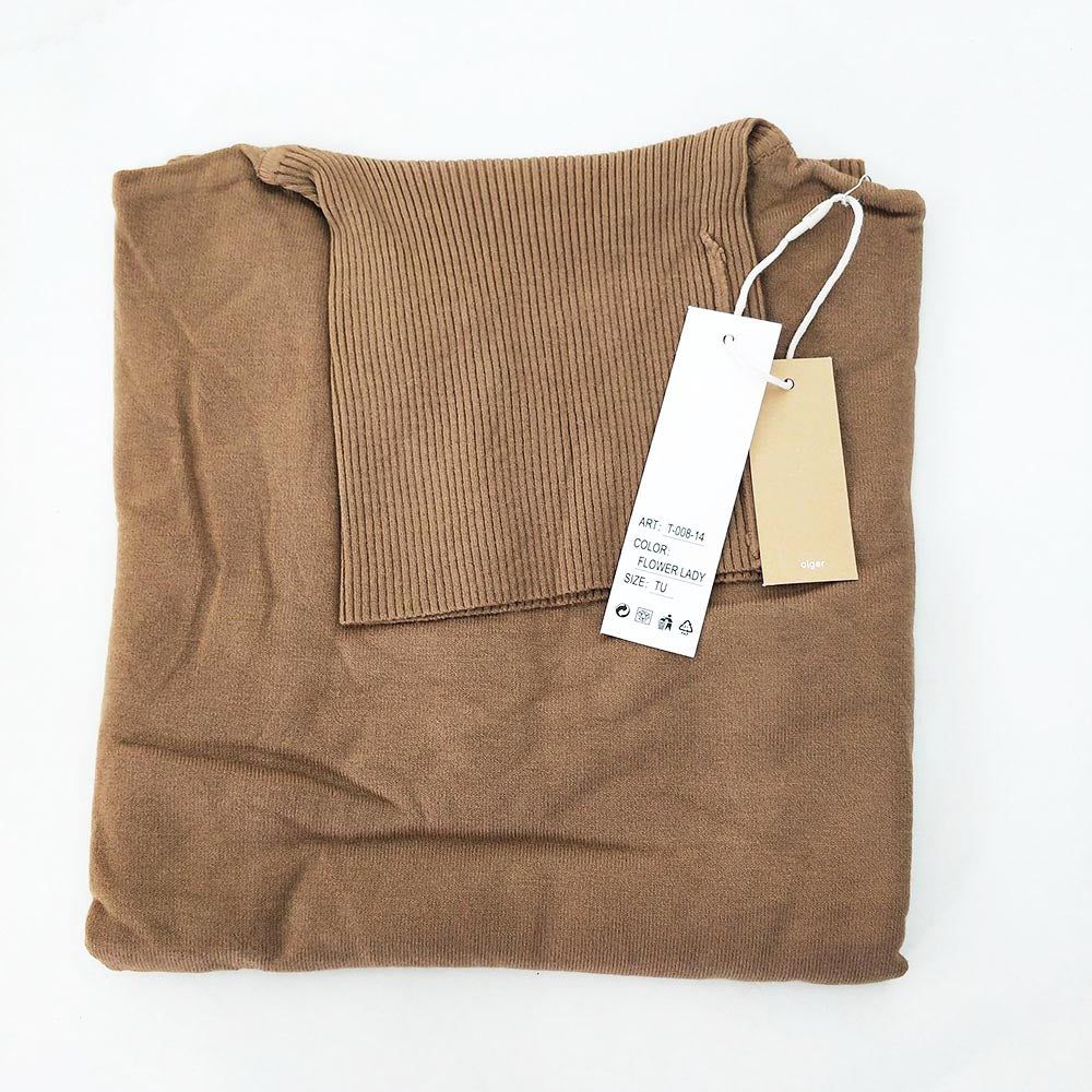 Pullover Jersey Cuello Cisne - 15 ColoresJersey Cuello Alto Déjate mimar por este jersey tan suave como una caricia. Un básico imprescindible de la temporada con cuello alto y tacto aterciopelado. Cada semana nuevos colores! Viste tu otoño de energía! Tal