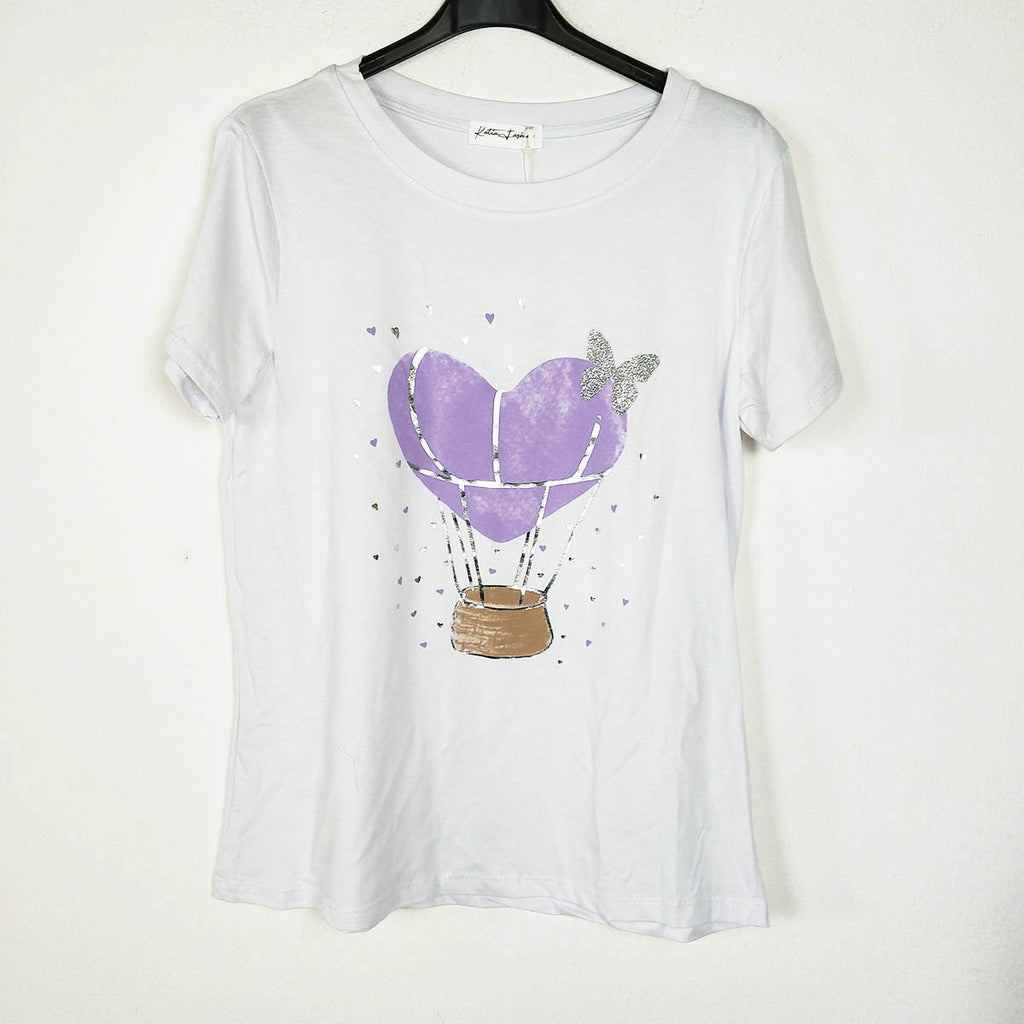 Camiseta algodón mujer Corazon/ Mariposa | Varios ColoresCamiseta algodón estampada Corazón Cómoda y brillante al mismo tiempo? Claro que si! Con nuestra camiseta de algodón estampada, podrás seguir activa día a día a la vez que confortable, ya que el alg