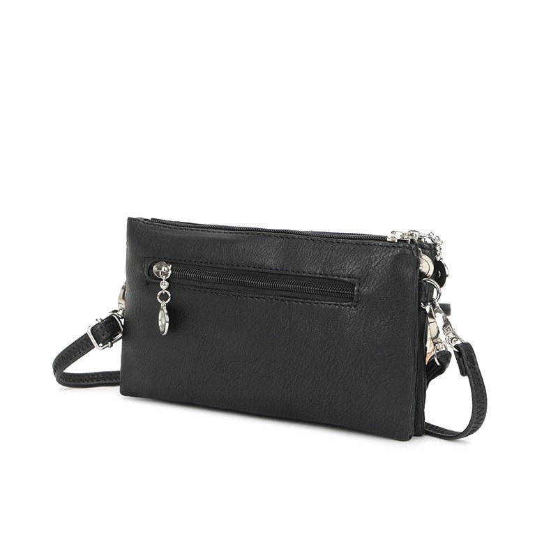 Set Bolso y Cinturón rosa- Damen Tasche & Gürtel SetConjunto de bolso y cinturón Bolso de tamaño mediano en conjunto con este comodo y practico cinturón. El bolso dispone de doble capacidad con cierre de cremallera. Lleva incluido una correa de hombro y u