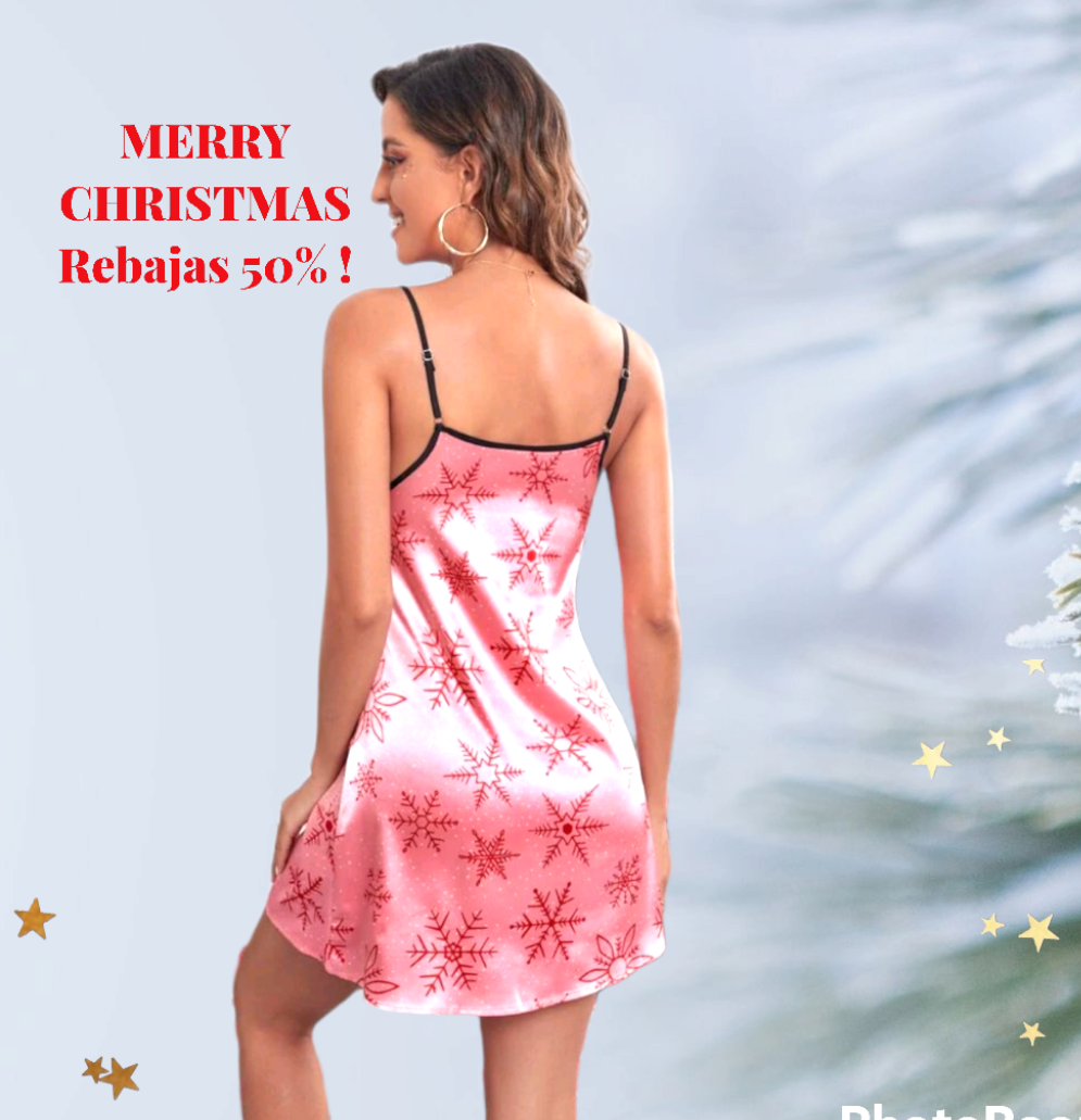 Pijama Navidad -Copos XLÚltimo talla XL Pijama con estampado navideño. Tacto raso . Tirantes ajustables. Ideal para regalar en navidades! Guía de tallas: XL: Pecho 110cm ; Cintura 110cm ; Caderas 110cm. Largo : 86cm Envío: 24/48 horas Suiza. Europa 4/10 d