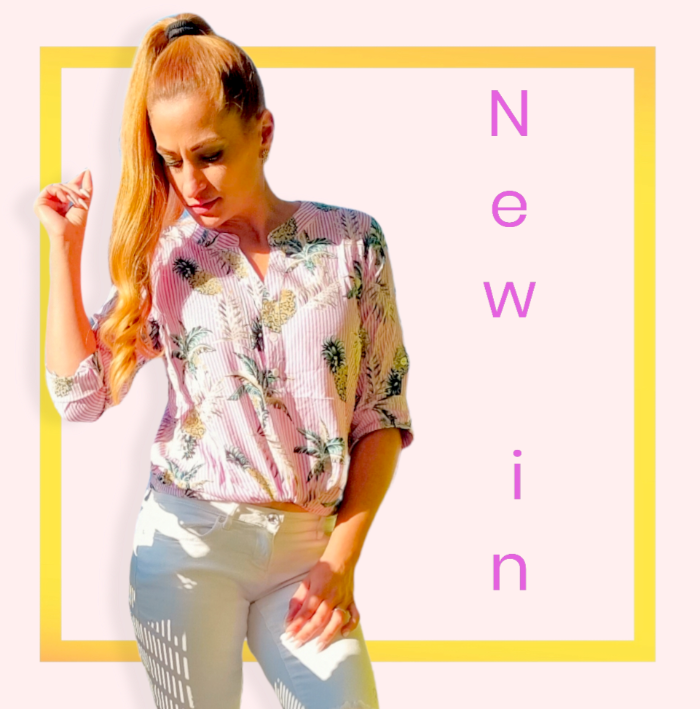 Blusa Ananas 🍍 M- 3XL Damen Blusen AnanasBlusa de mujer estampado tropical Ideal para que en todas las temporadas aportes un toque tropical a tu look. De corte amplio, te sentirás muy cómoda con su uso diario y aportaras mucho estilo a tu outfit. Caracte