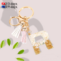 Llavero Letra R | KeychainLlavero con letra efecto 3D Este llavero es perfecto para regalar con detalles que no pasaran desapercibidos. Organiza tus llaves con este precioso llavero con letra acrílica de efecto 3D en tonos rosa y gold. Características: Co