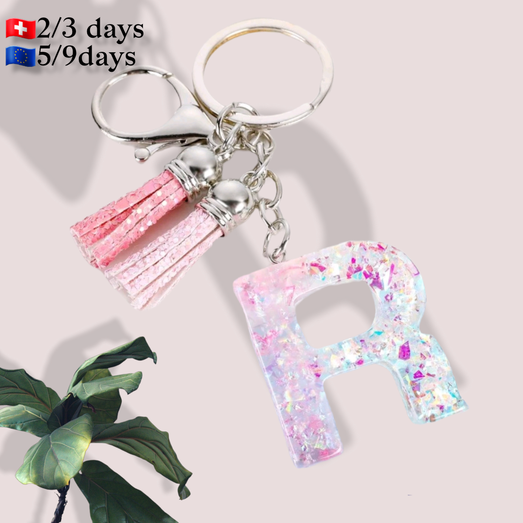 letter-charm-keychain-schlusselbund-e