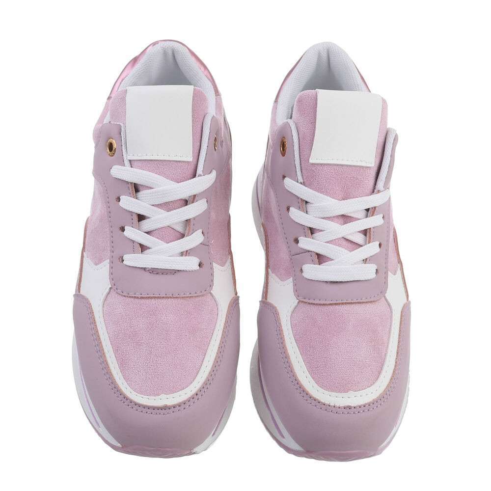 Zapatillas Eco Piel Ante LilianDeportivas Otoño Moradas Cómoda y con estilo? Claro que si! Nuestras zapatillas con cuña en tonos rosas y gold serán tus aliadas esta temporada. Las deportivas son un complemento perfecto para las mujeres que van rapido cada