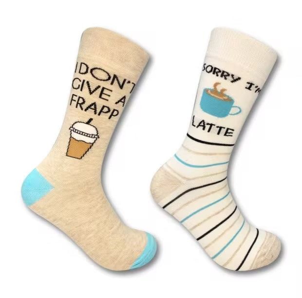 Set Calcetines Café Lovers | Kaffee SockenSet de regalo de calcetines Café Lovers Set de regalo amantes del café unisexSe adapta a tallas para hombres y mujeres del 36 al 432 pares de calcetines de algodón en una caja de regalo Composición de la fibra:Fra